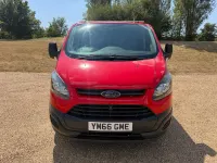 Used Ford Transit Custom 125 HP (91 kW) 2016 Red Van