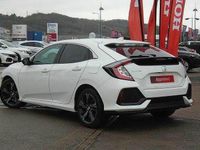 Begagnad Honda Civic EX 129 HK (94 kW) 2017 Vit Halvkombi