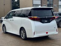Usado Toyota Alphard 2024 Branco Monovolume
