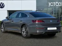 Usado VW Arteon SE 190 HP (139 kW) 2019 Cinzento Citadino