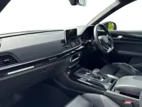 Begagnad Audi Q5 Comfort 241 HK (177 kW) 2019 Silver SUV