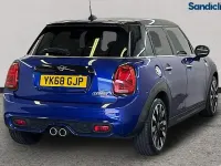 Used Mini Cooper S Exclusive 192 HP (141 kW) 2019 Blue Hatchback