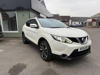 Used Nissan Qashqai Tekna 2015 White SUV