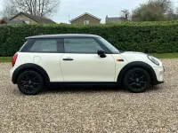 Used Mini ONE Hatch 102 HP (75 kW) 2016 White Hatchback
