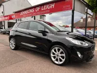 Used Ford Fiesta Titanium 100 HP (73 kW) 2017 Black Hatchback