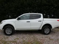 Used Mitsubishi L200 2018 White Pickup