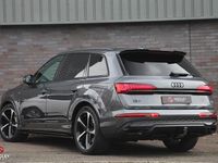 Used Audi Q7 S-Line 231 HP (169 kW) 2022 Grey SUV