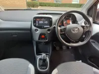 Used Toyota Aygo Trend 72 HP (52 kW) 2021 White Hatchback