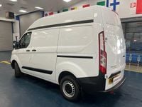 Used Ford Transit Custom 105 HP (77 kW) 2019 White Van
