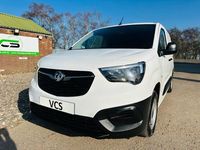 Used Vauxhall Combo Edition 100 HP (73 kW) 2019 White MPV