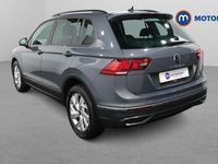 Usado VW Tiguan Life 150 HP (110 kW) 2022 Cinzento SUV