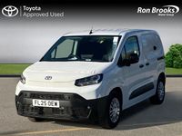 New Toyota Proace 50 kW (68 HP) 2025 White MPV
