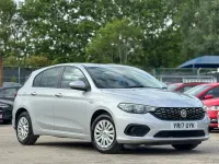 Used Fiat Tipo Easy 120 HP (88 kW) 2017 Silver Hatchback
