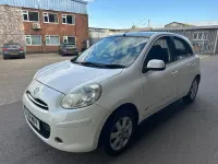 Begagnad Nissan Micra Tekna 98 HK (72 kW) 2011 Vit Halvkombi