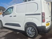 Used Peugeot Partner 131 HP (96 kW) 2019 White MPV