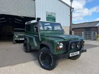 Used Land Rover Defender 1995 Green Hatchback