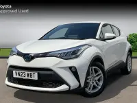 Used Toyota C-HR Play 122 HP (89 kW) 2023 White SUV