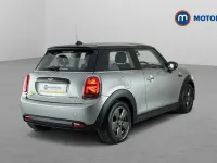 Used Mini Cooper Level 1 135 kW (184 HP) 2023 Hatchback