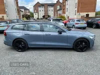 Usado Volvo V60 Plus 2023 Cinzento Carrinha