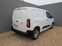 Used Peugeot Partner 2020 White MPV