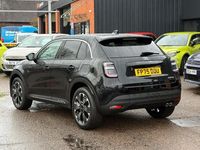 New Fiat 600 La Prima 136 HP (100 kW) 2025 Black SUV