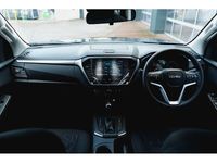 New Isuzu D-Max 2025 Obsidian grey mica Pickup