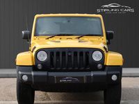 Used Jeep Wrangler 197 HP (144 kW) 2015 Yellow SUV