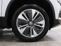 Used Skoda Karoq SE Drive 150 HP (110 kW) 2024 Moon white metallic SUV