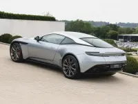 Used Aston Martin DB11 502 HP (369 kW) 2018 Silver Coupe
