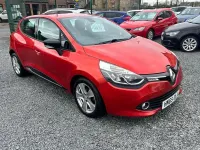 Used Renault Clio Dynamique 75 HP (55 kW) 2015 Red Hatchback