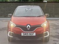 Used Renault Captur Iconic 90 HP (66 kW) 2019 Red/black SUV