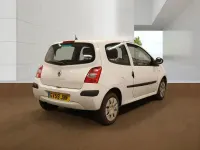 Used Renault Twingo 60 HP (44 kW) 2009 White Hatchback
