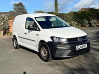 Usado VW Caddy Startline 102 HP (75 kW) 2018 Branco Monovolume