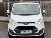 Used Ford Transit Custom Limited 125 HP (91 kW) 2015 Van