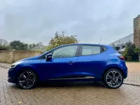 Begagnad Renault Clio IV Urban 2018 Blå Halvkombi