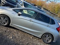 Used Honda Fit Hybrid 137 HP (100 kW) 2015 Sliver Hatchback