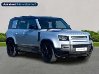 Used Land Rover Defender HSE Dynamic 300 HP (220 kW) 2023 Silver SUV
