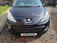 Begagnad Peugeot 207 Active 2012 Svart Halvkombi