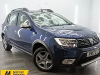Used Dacia Sandero Lauréate 90 HP (66 kW) 2017 Blue Hatchback