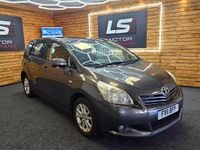 Used Toyota Verso 132 HP (97 kW) 2011 Grey MPV