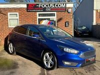 Used Ford Focus Zetec 120 HP (88 kW) 2016 Blue Hatchback