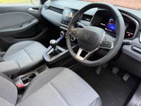 New Renault Clio V Techno 2025 White Hatchback