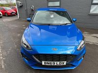 Begagnad Ford Focus ST-Line 125 HK (91 kW) 2020 Blå Halvkombi