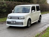 Used Nissan Cube 2015 White Hatchback
