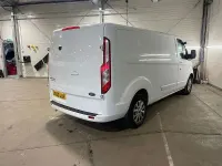 Used Ford Transit Custom Limited 130 HP (95 kW) 2022 Frozen white (solid colour) Van