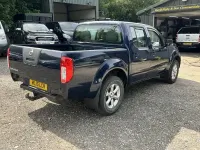 Used Nissan Navara Visia 190 HP (139 kW) 2015 Blue Pickup