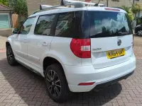 Used Skoda Yeti 140 HP (102 kW) 2014 White SUV