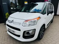 Used Citroën C3 Picasso Platinum 100 HP (73 kW) 2016 White MPV