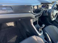 Used VW Polo Life 95 HP (69 kW) 2024 Blue Hatchback