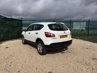 Used Nissan Qashqai Visia 2012 White SUV